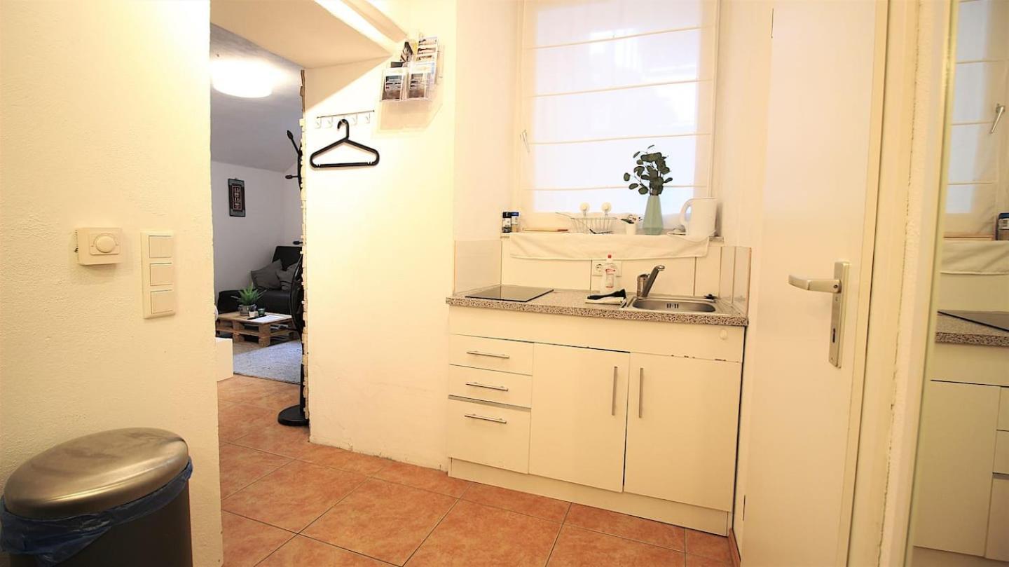 Fully Equipped Apartment Near Main Station Wurzburgo Exterior foto